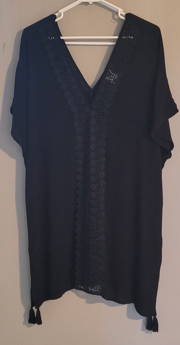 Women's black tunic lace tasseled top by Kona Sol size Large